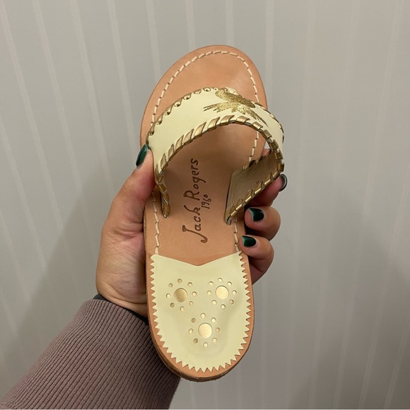 Jack Rogers Pineapple Sandal in Bone and Gold Sz 6 - Picture 11 of 11